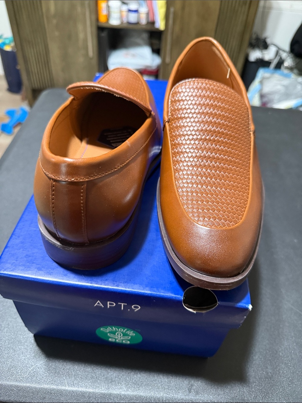 Apt. 9 Men's Tan Woven Vamp Slip-On Loafers size 8